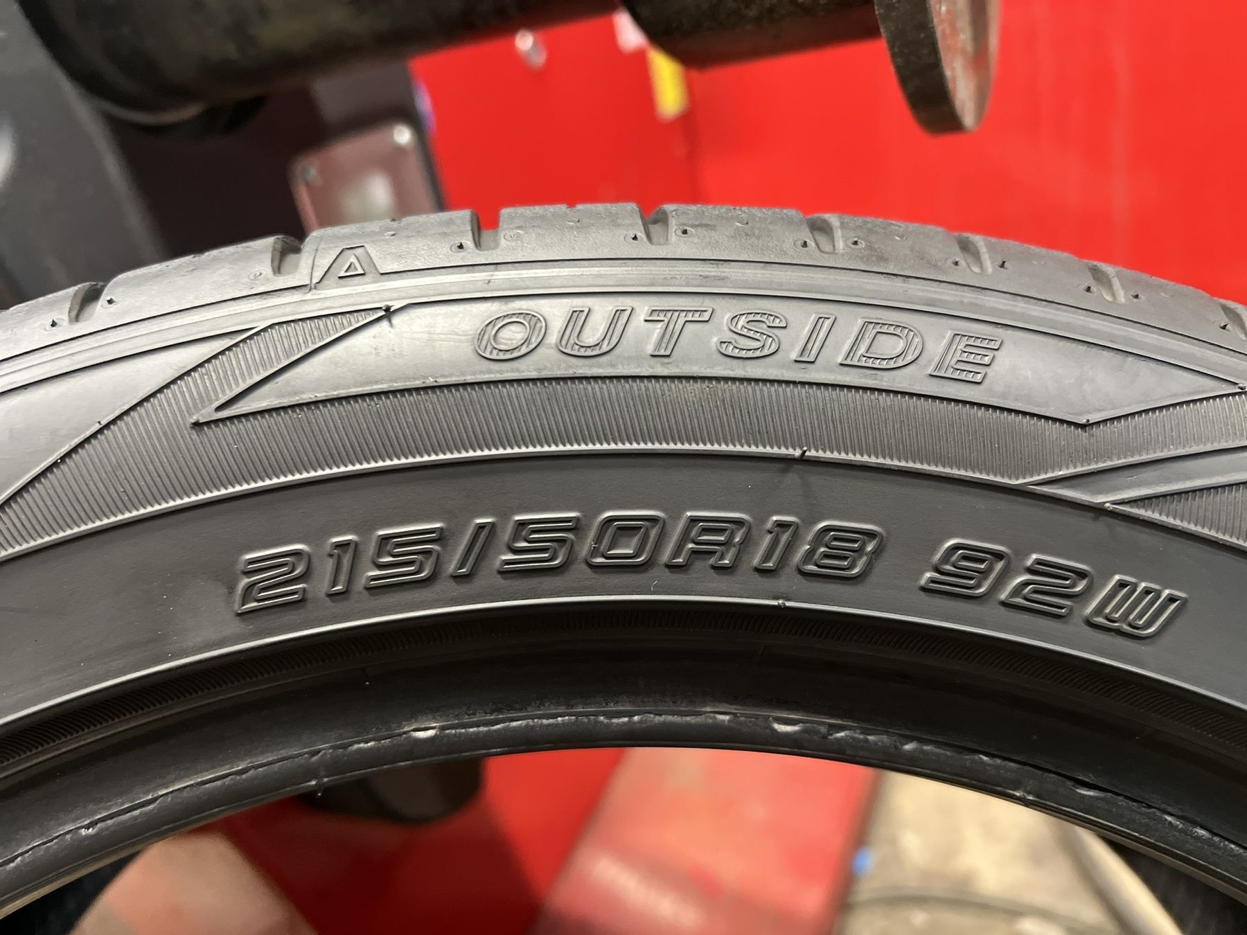 Летни гуми 215/50 R18 Falken