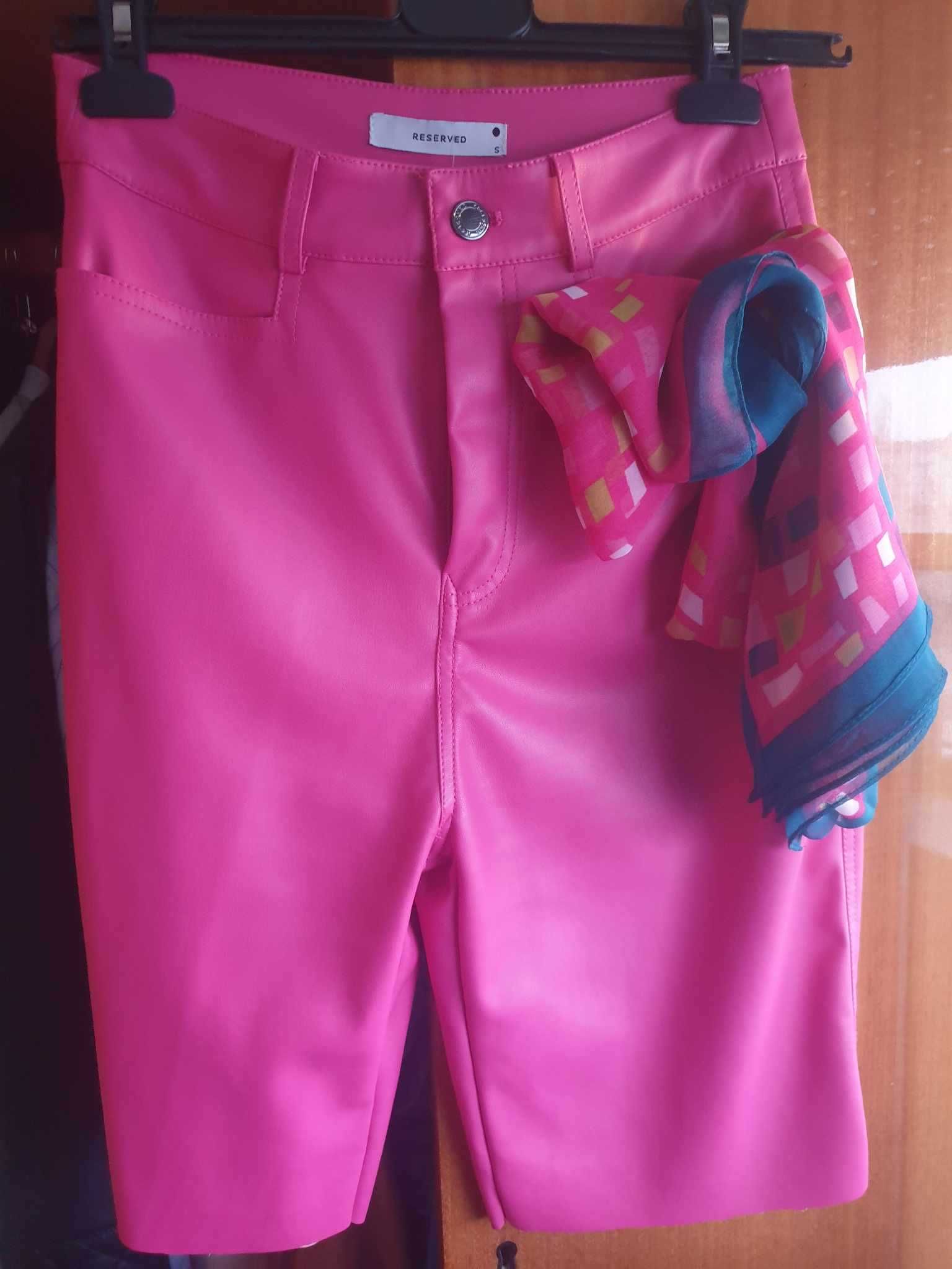 pantalon piele fucsia S si esarfa