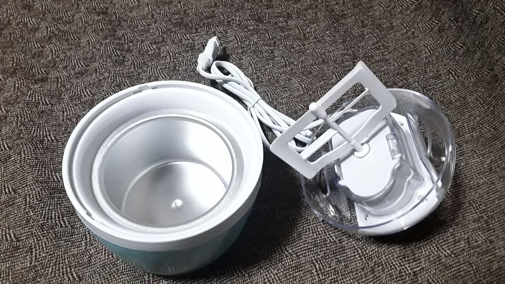 Aparat de înghețată DELIMANO, NOU, NEFOLOSIT.