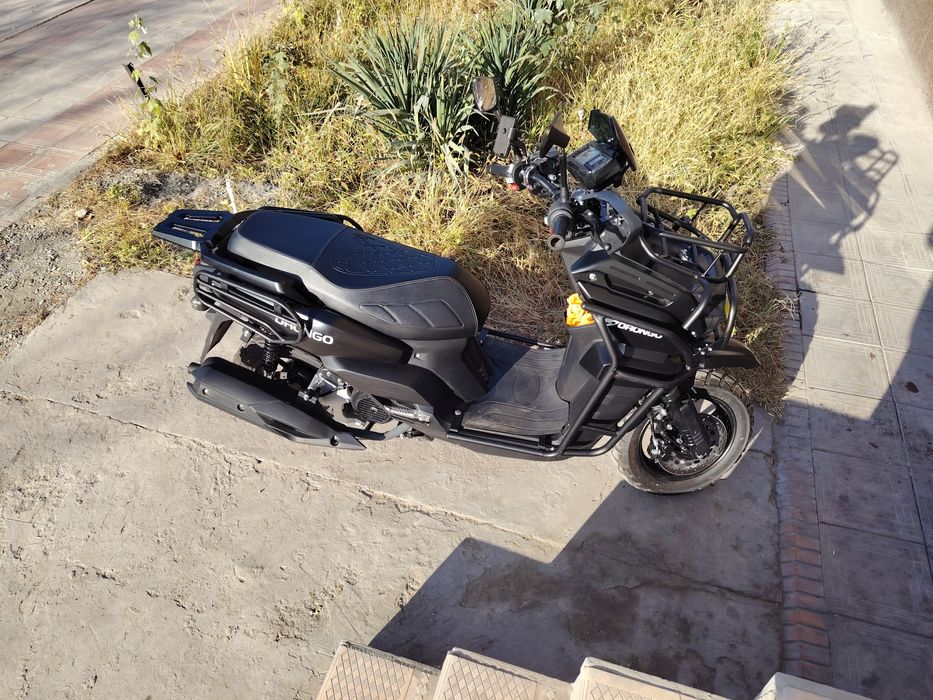 Скутер почти тозо 600 км юрди 150 куб