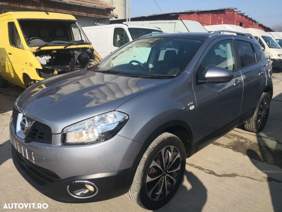 haion bara spate stop usa portiera prag polita nissan qashqai k9k