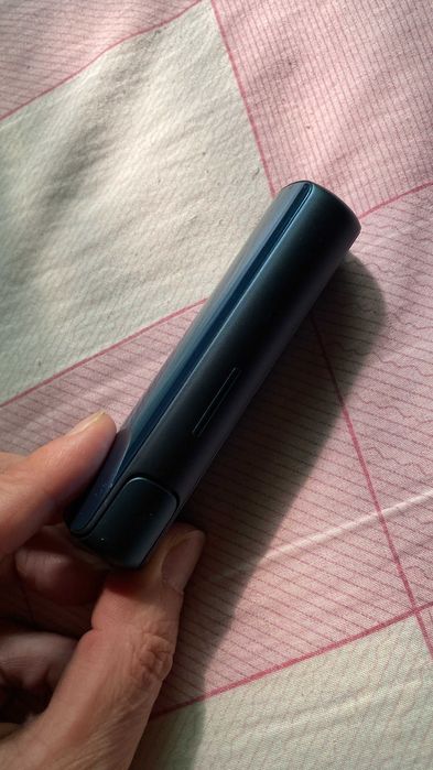 Vand IQOS lil Solid 2.0 Cosmic Blue, putin folosit
