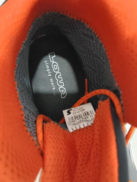 48,5 Ghete Lowa Axis Mid Gore-tex masura 48,5