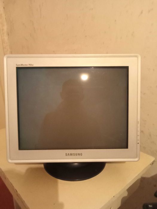 Samsung SyncMaster 795DF