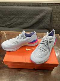 Nike Epic React Flyknit 2