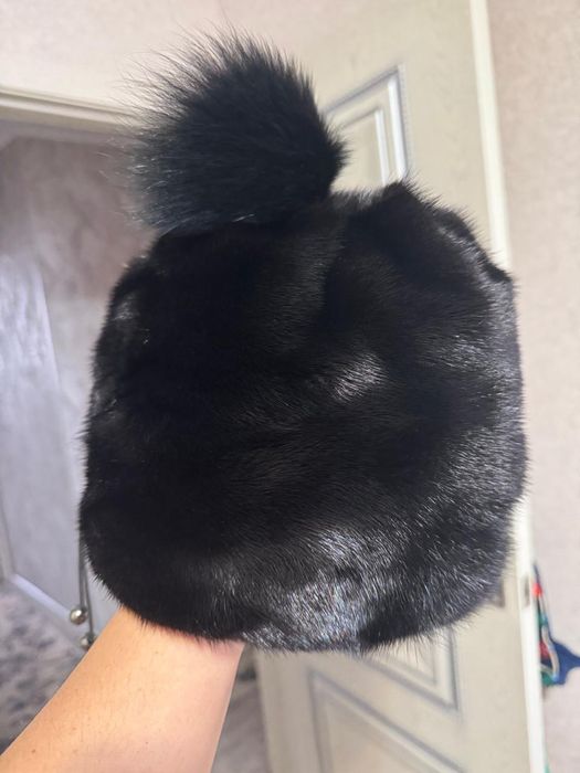 Продам шапку норковую новую