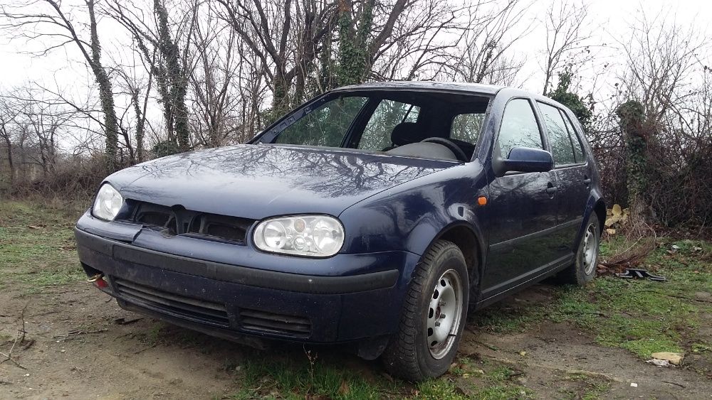 Volkswagen Golf -4 1.9sdi 2000g/ Фолксваген Голф-4 1.9 СДИ 2000г на-