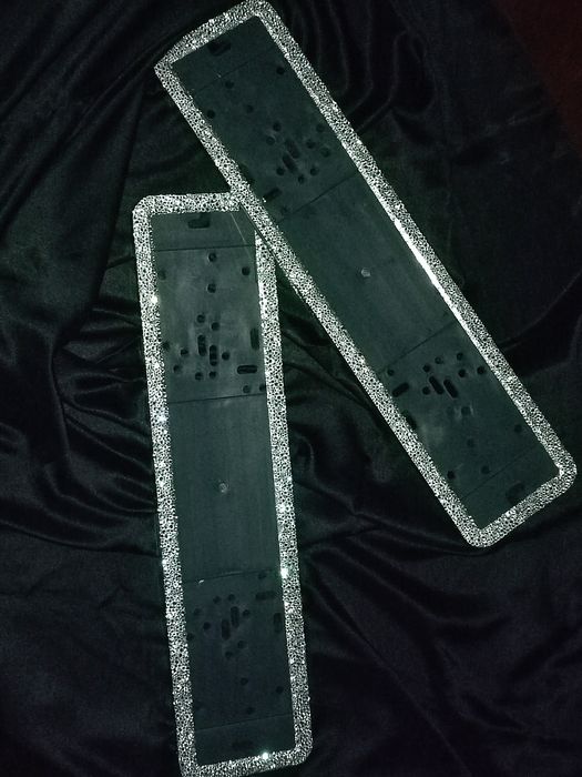 Подарки для девушек из страз