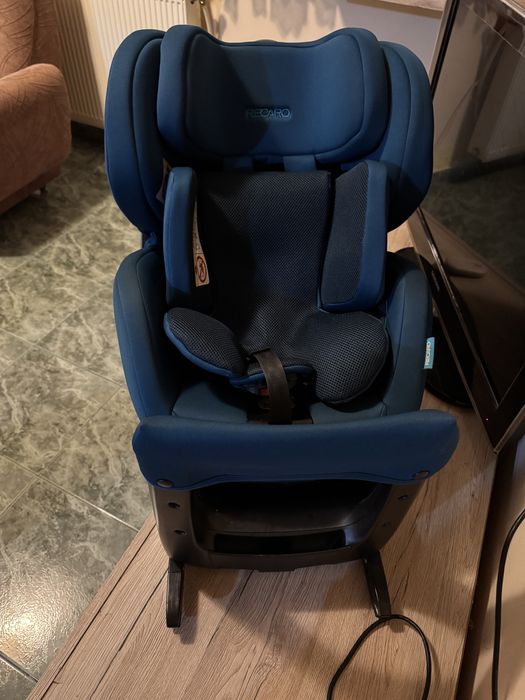 Столче за кола Recaro