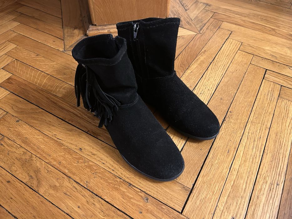 Cizme piele intoarsa 34