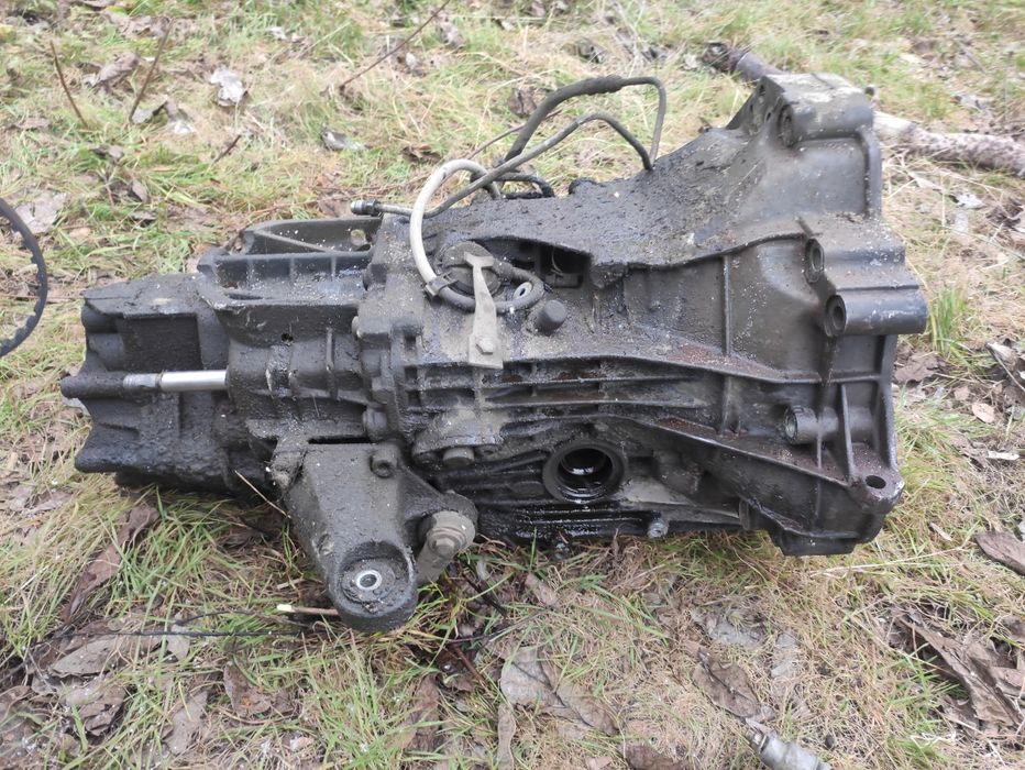 Скоростна кутия Ауди 80 Б4 2.0 бензин