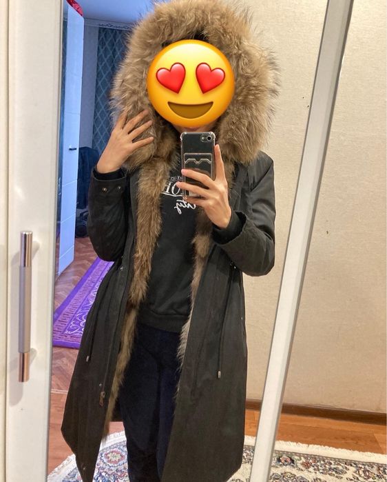 Продам парку срочно