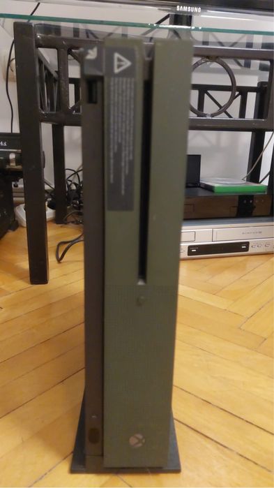 Xbox one S battlefield one edition 1TB