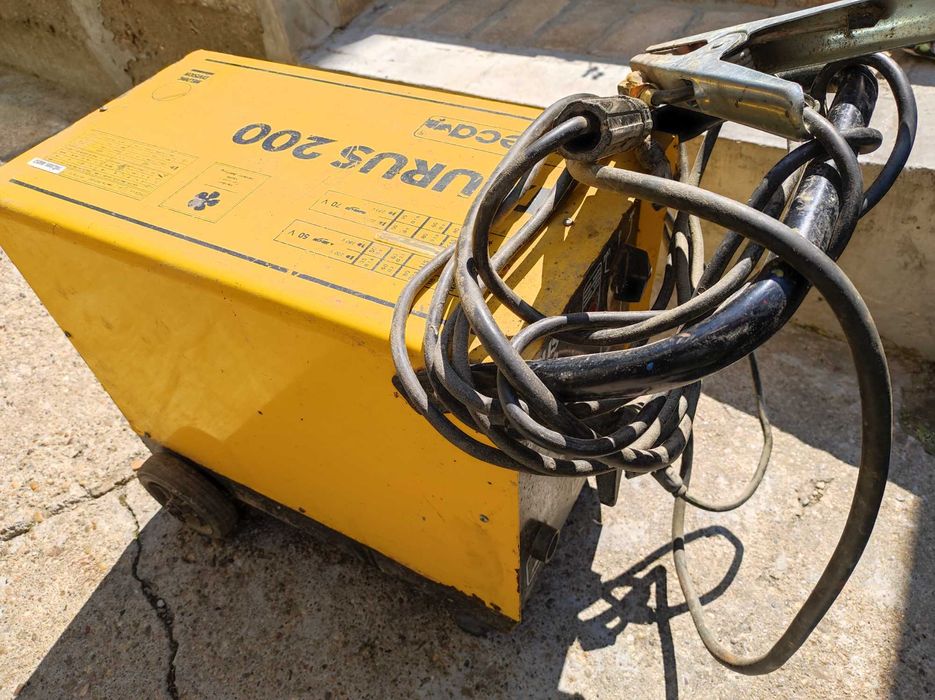 голямо заваръчно устройство