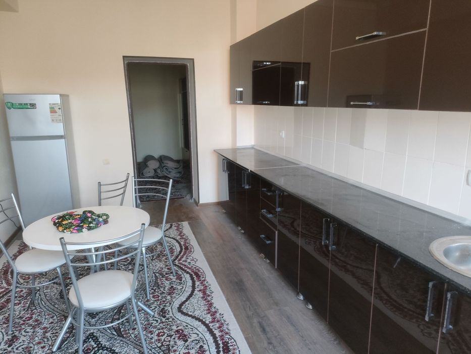 2 xonali uy 3 etaj  107kv
Бухоро Шахар Вобкент ку́часи

Олдинги тур ба