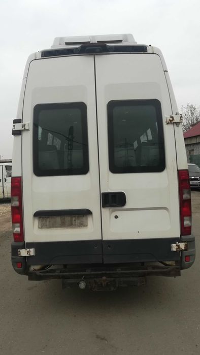 Dezmembrez Iveco daily mot 3.0 2009