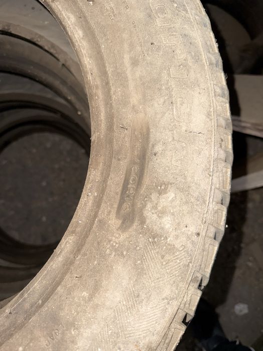 Шины зимный на камри R16