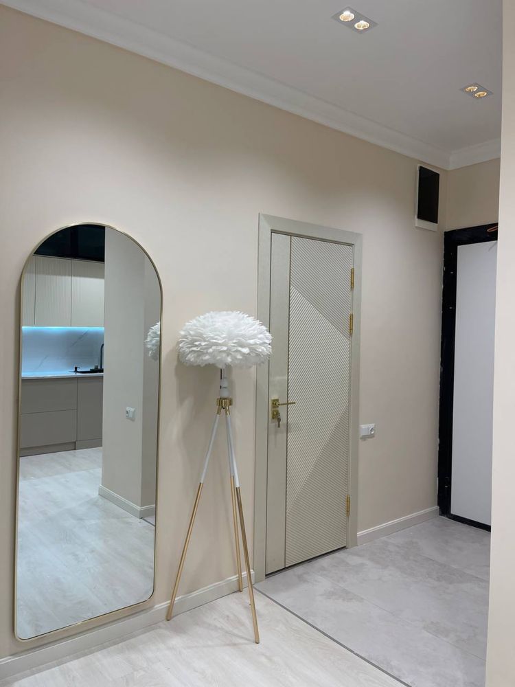 Продаётся Трехэтажный Гостиница 650кв.м 1-Линия ор.«Mirabad Avenue»