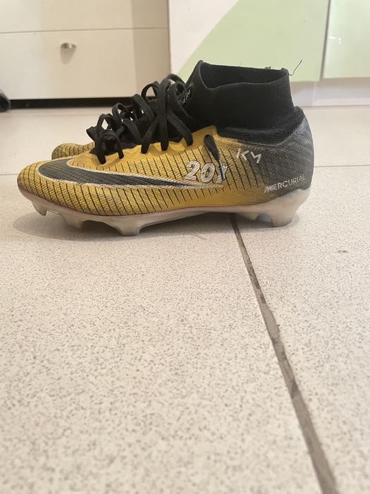 Продам бутсы найк 6000 торг есть