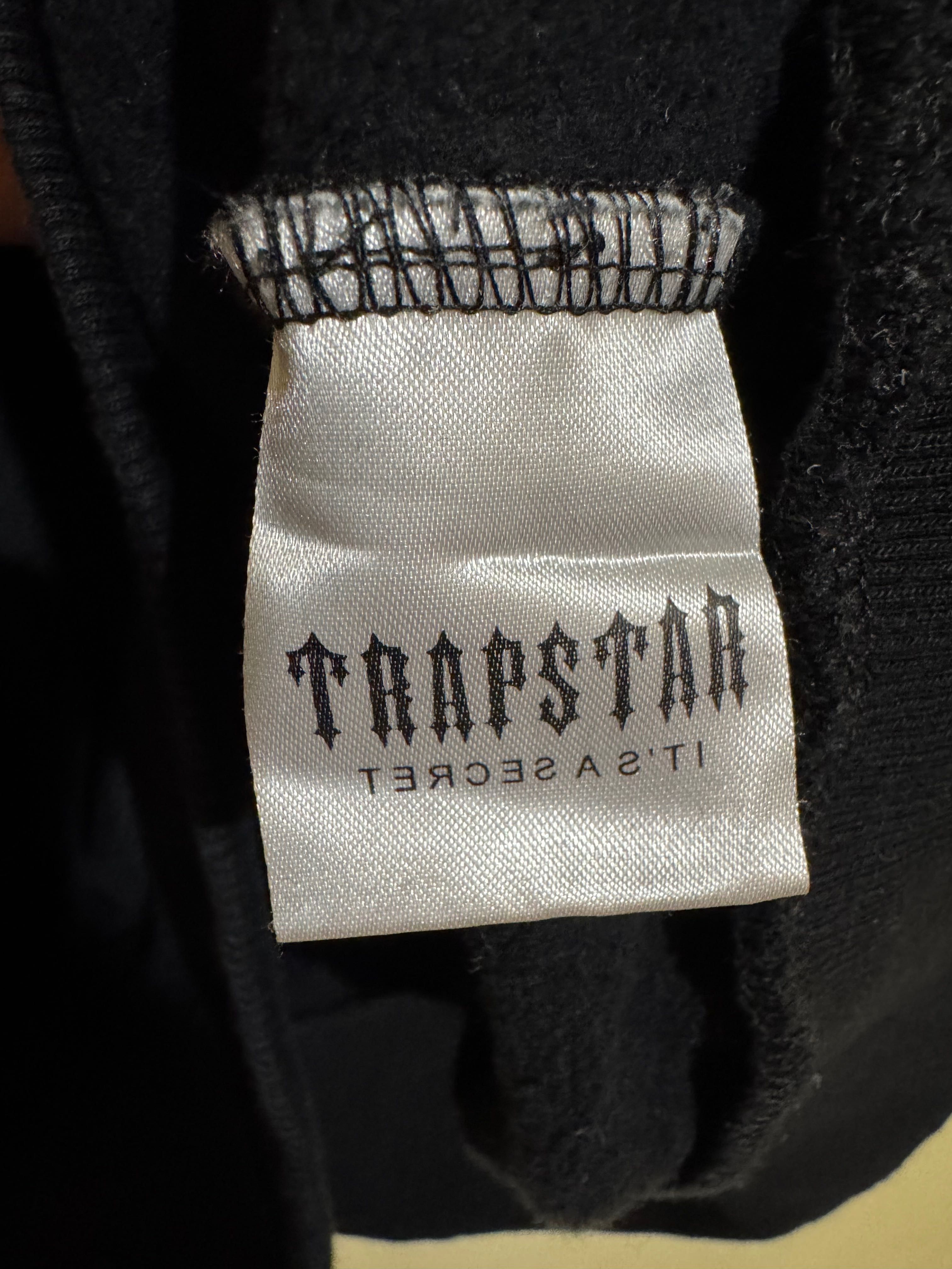 2 броя Trapstar Men's Black Hoodie. Mammut Hoodie.