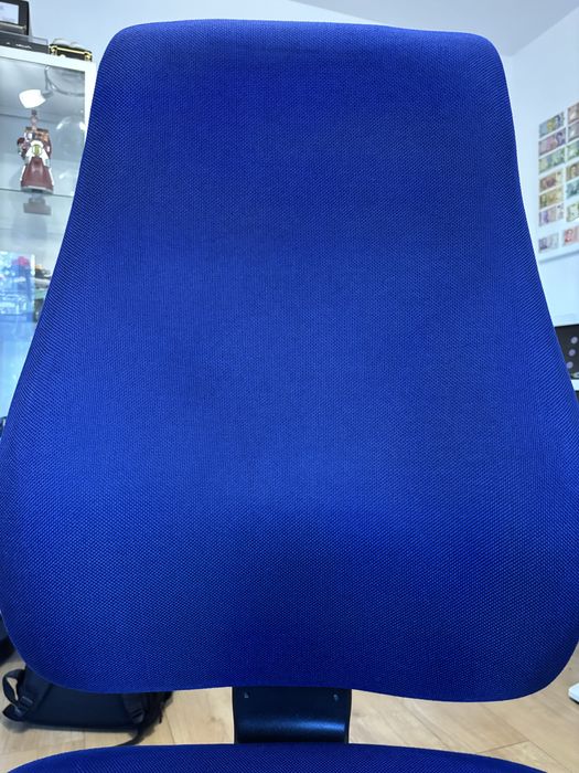 Scaun de birou curatat profesional