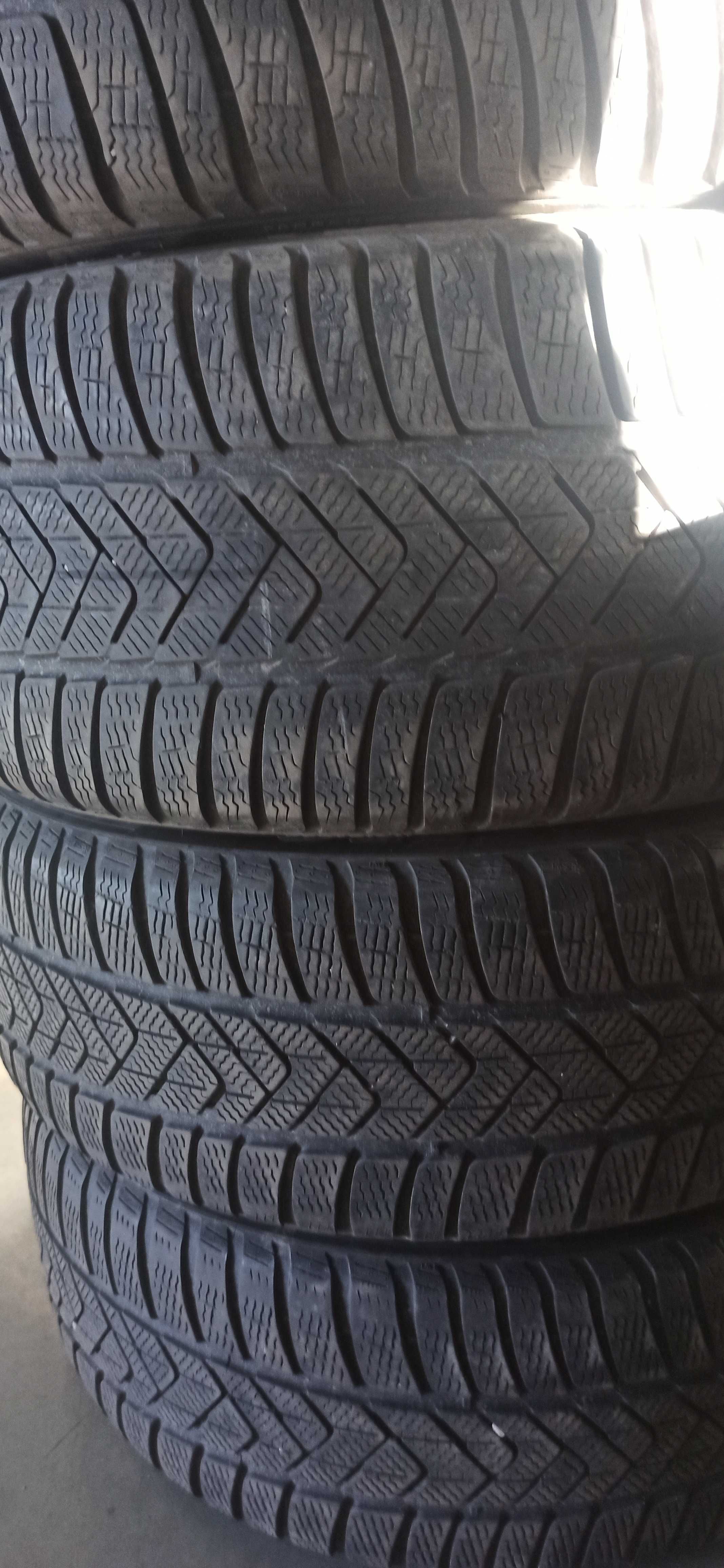 4бр. зимни гуми 275/40/20-245/45/20 Pirelli спорт пакет