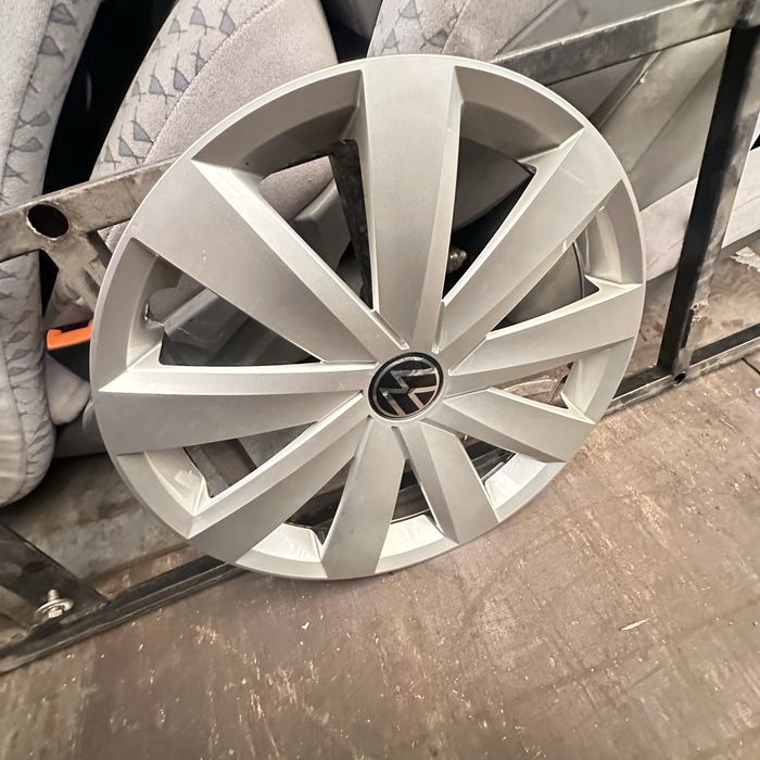 Оригинални тазове пасат Б8