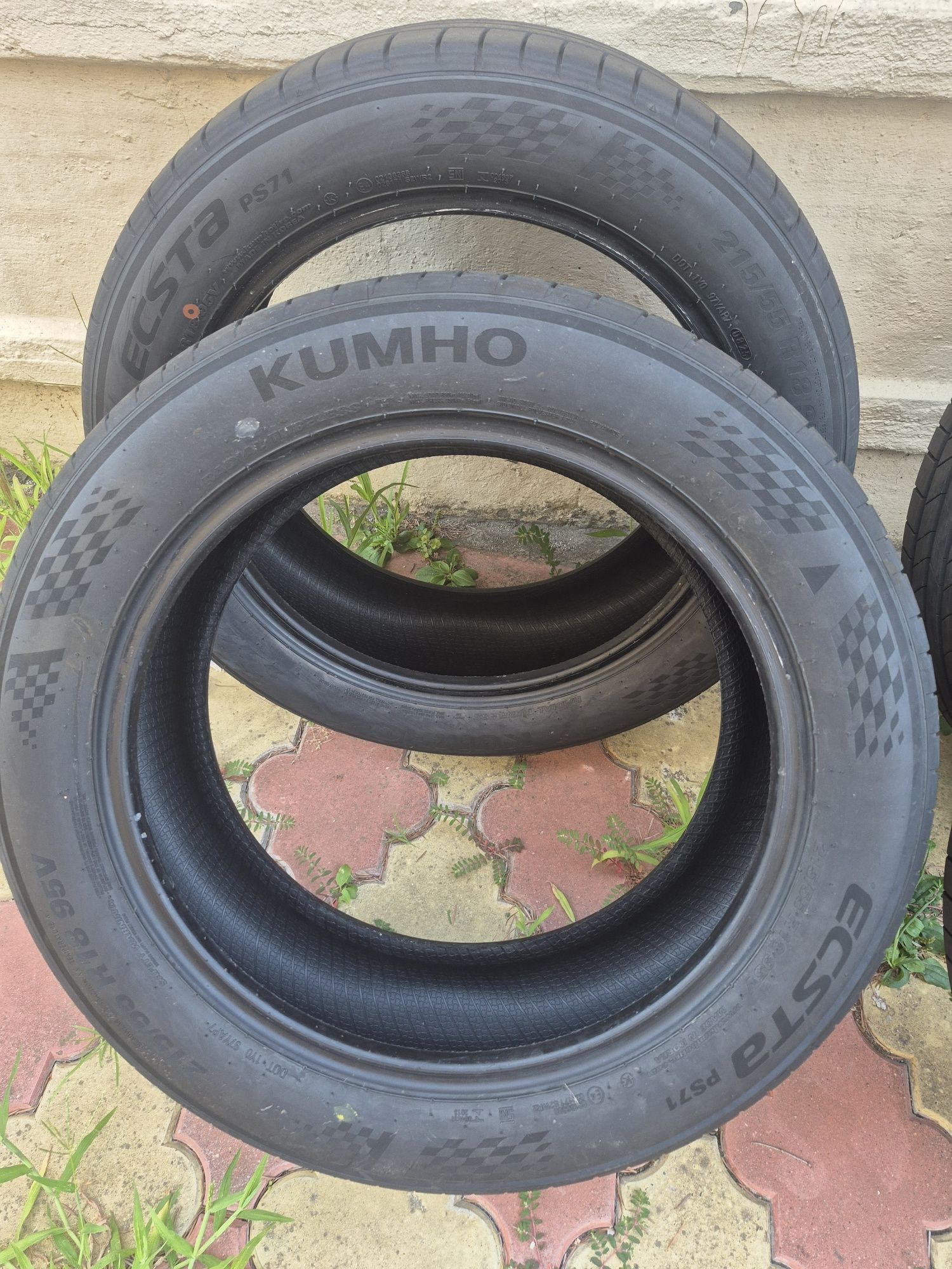 Anvelope de vara KUMHO 215/55/R18 noi ,nerulare