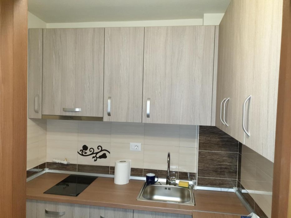 Vând garsonieră în zona Mărăṣti