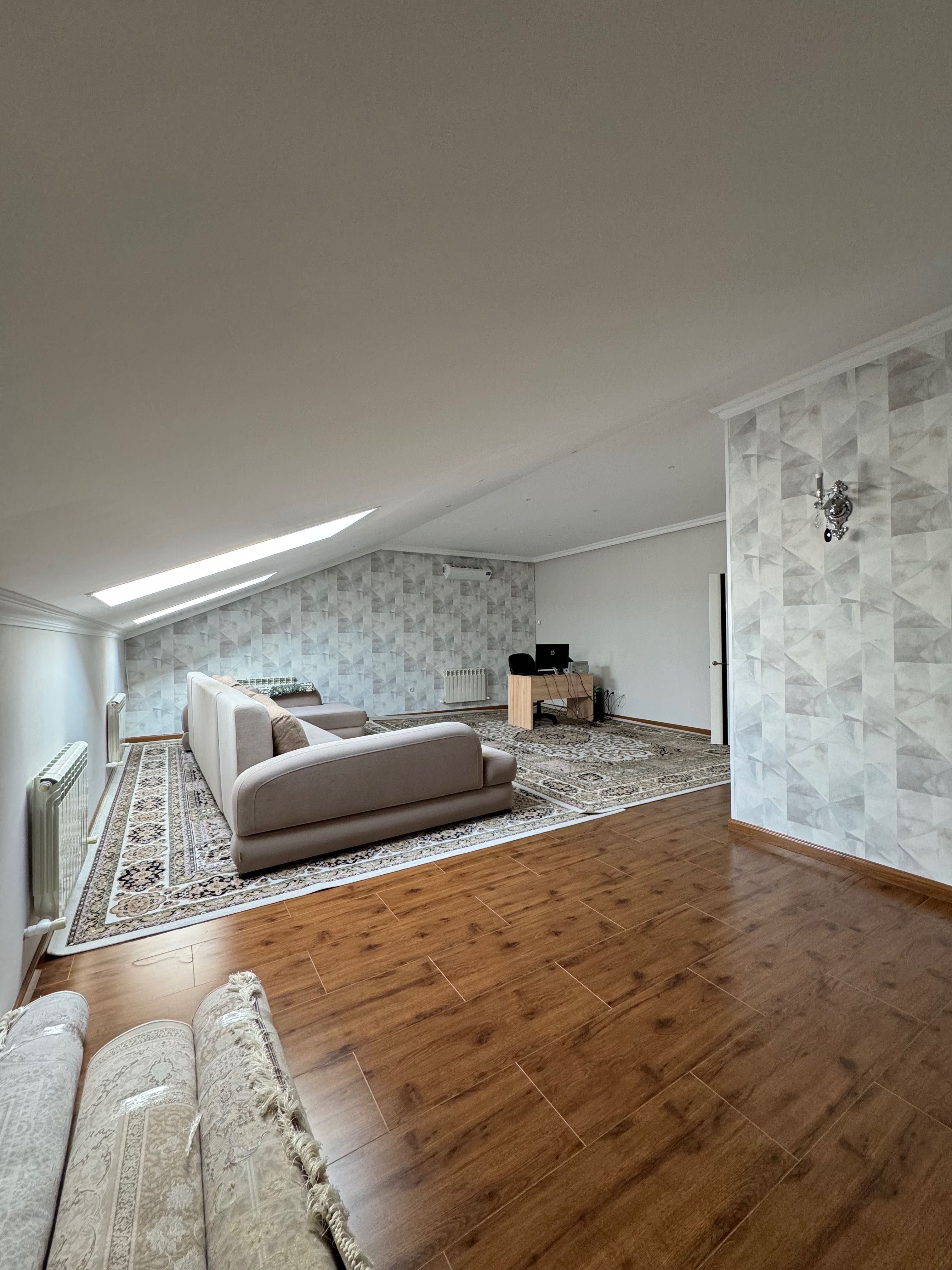 Продам 5-ти комн. квартиру в р.Келешек, Саяжай 376