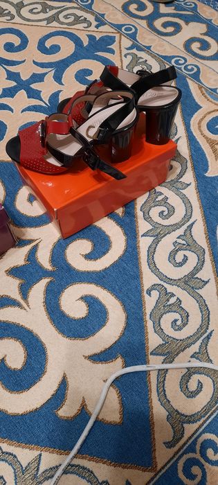 Продам женские босаношки 33 размер