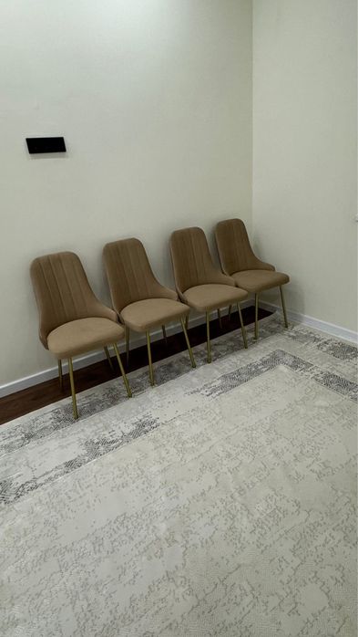 Стулья продается