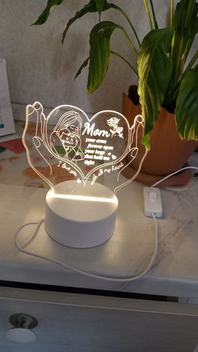 ЗD светильник , новый.