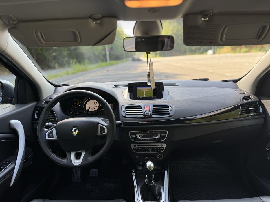 Vand Renault Megane 3 1.9 dCi Bose Edition
