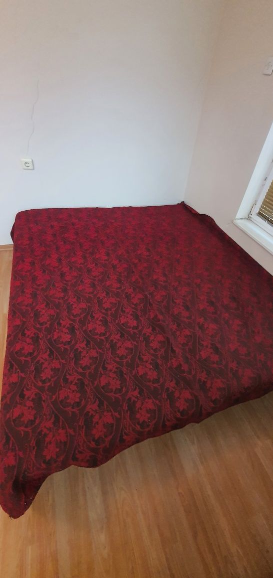 Покривало за легло 220х210 см.