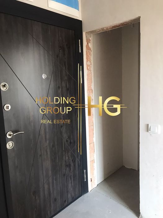 Продава се Двустаен апартамент в Варна, Победа - 65 кв.м за 1999 €/кв.м - Снимка #4