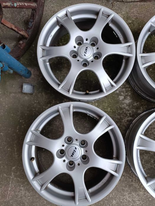 Продавам 4бр.алуминиеви джанти 16-ки за Рено Меган-Лагуна 5х108