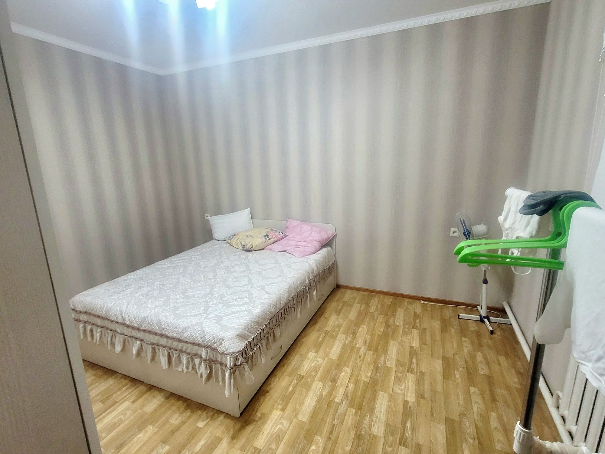 Продам большой дом 10 комн.290 кв.м