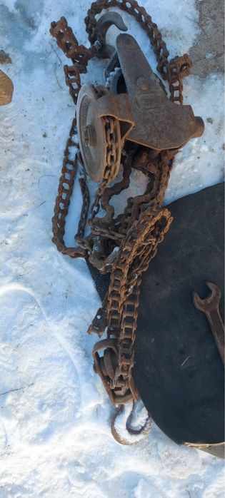 Таль ( ручная цепная лебедка) доя трактора и хозяйственных работ!