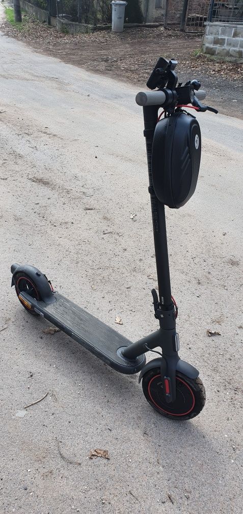 Тротинетка Xiaomi 4 Pro