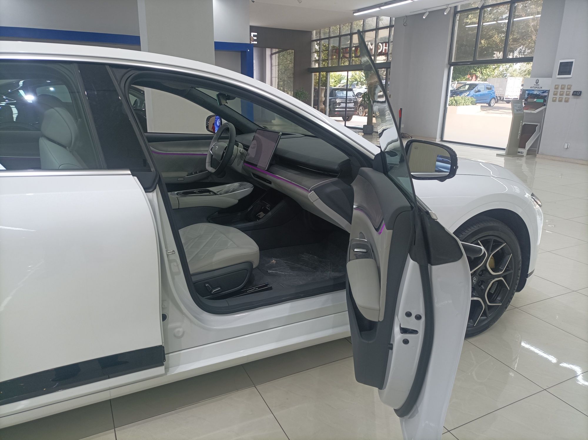 Changan Nevo A07 200Max (Hybrid)