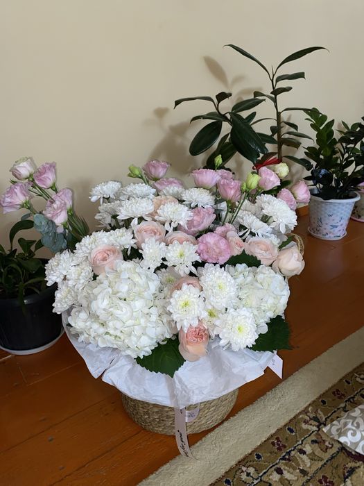 Цветы, букет корзине