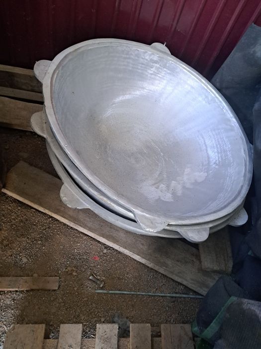 Қалың жаңа қазандар сатылады