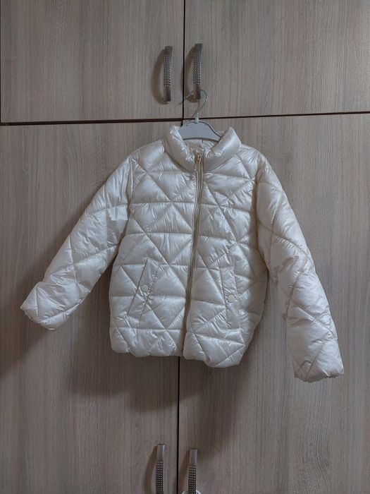 Пролетно яке ZARA размер 116см.
