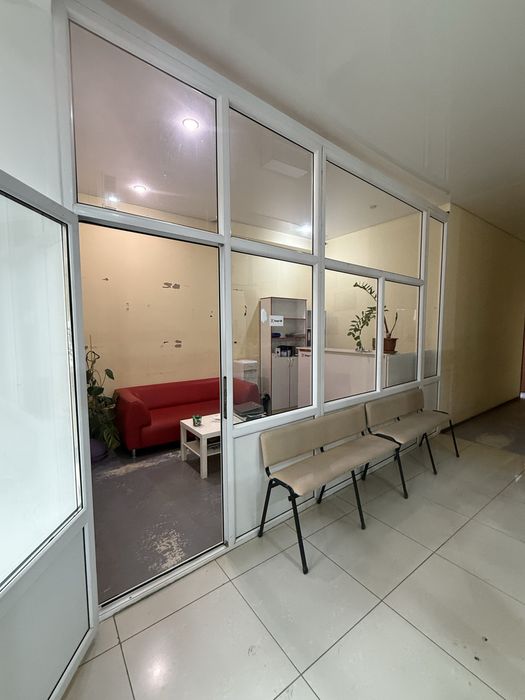 Пластиковая перегородка