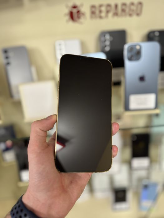 iPhone 13 pro max - 256gb - gold