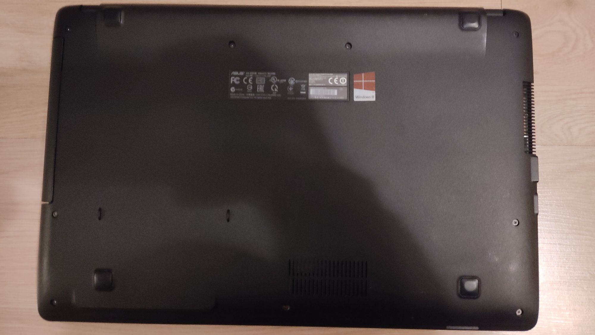 Лаптоп Asus X551m на части