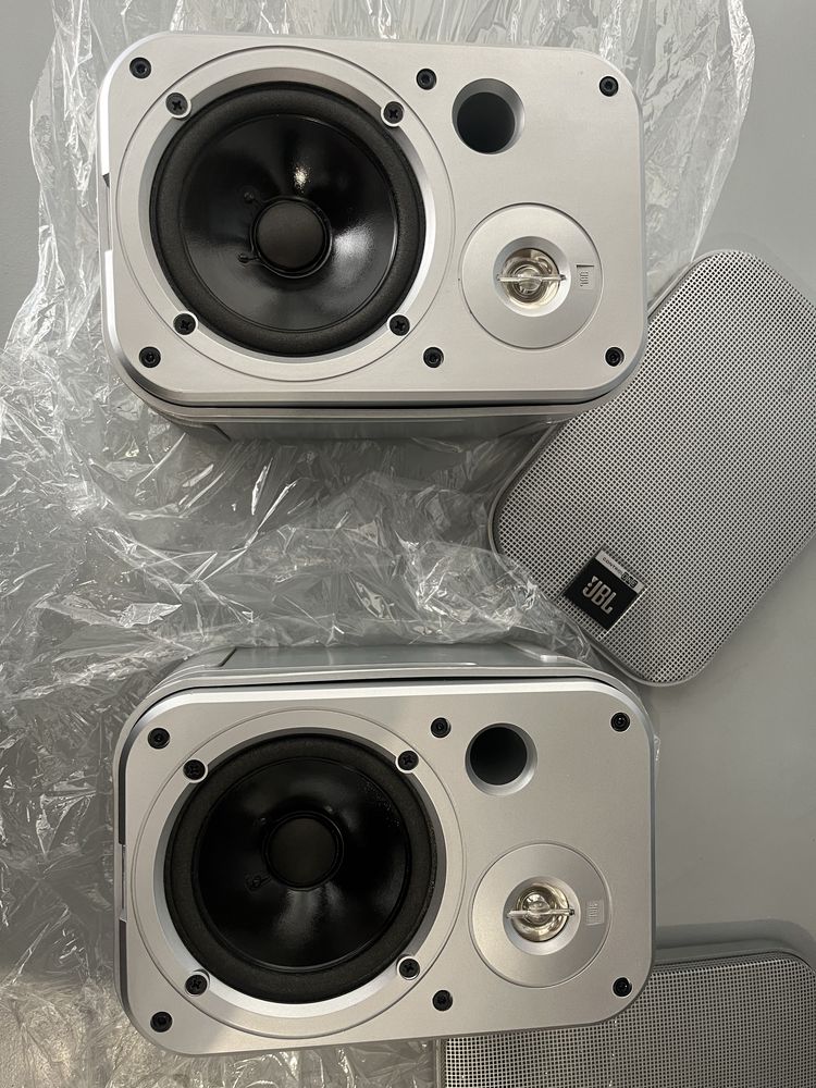 Тонколони JBL One silver
