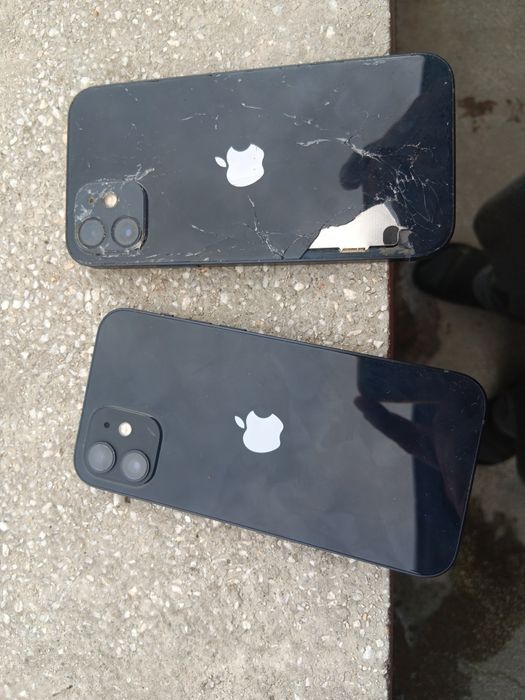 2 бр iphone 12  отключени за части