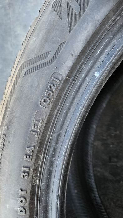2бр гуми 275 40 20 дот 21 бриджстоун